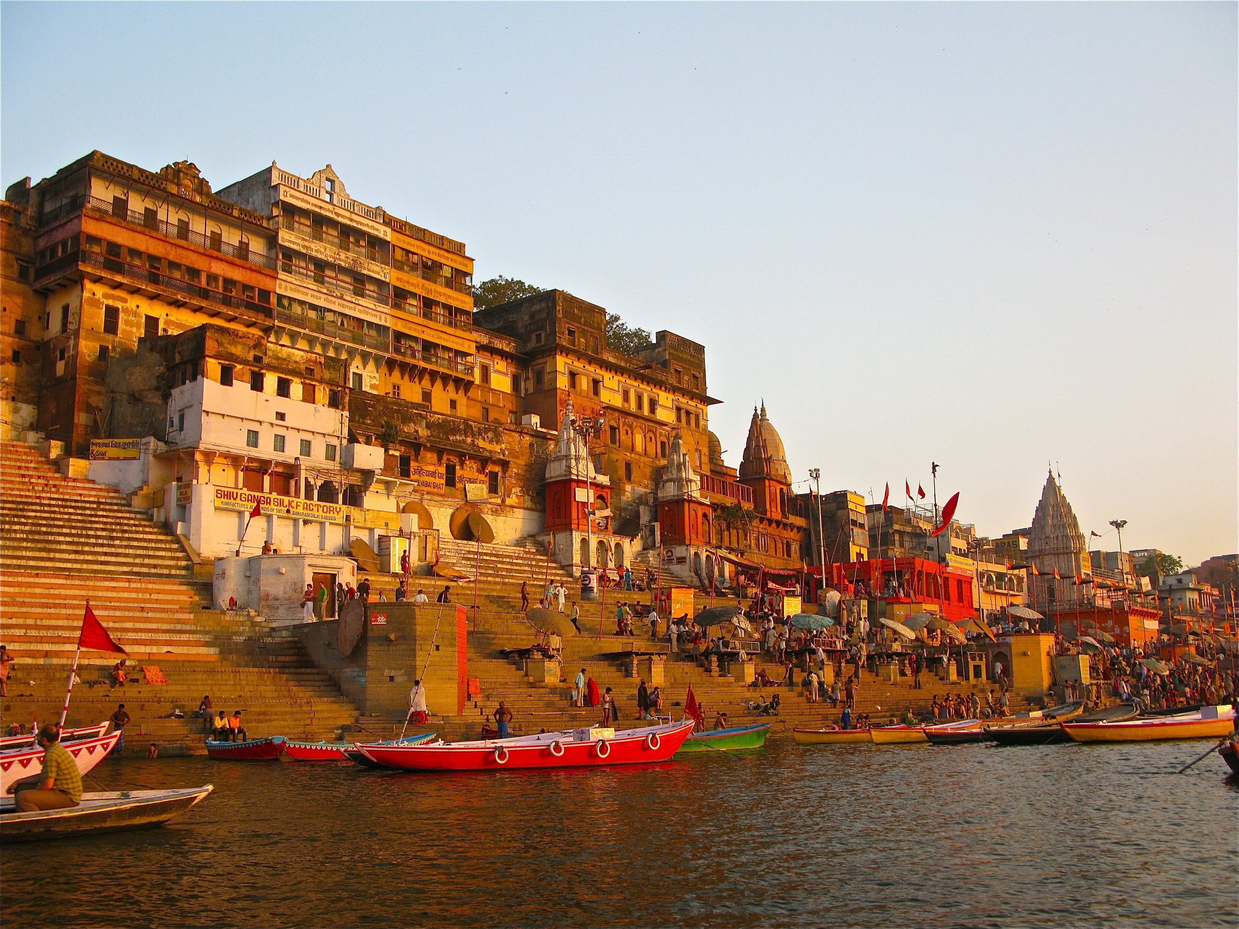 Varanasi city image